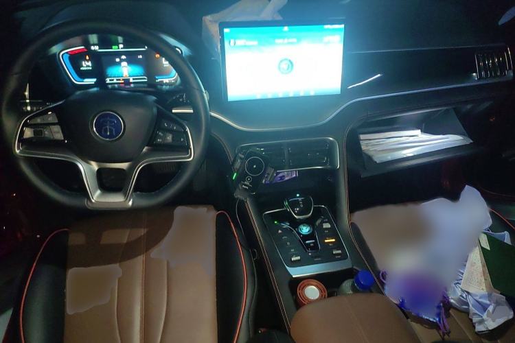 Used BYD Song PLUS 2020 1.5T Automatic Prestige Version Interior 2