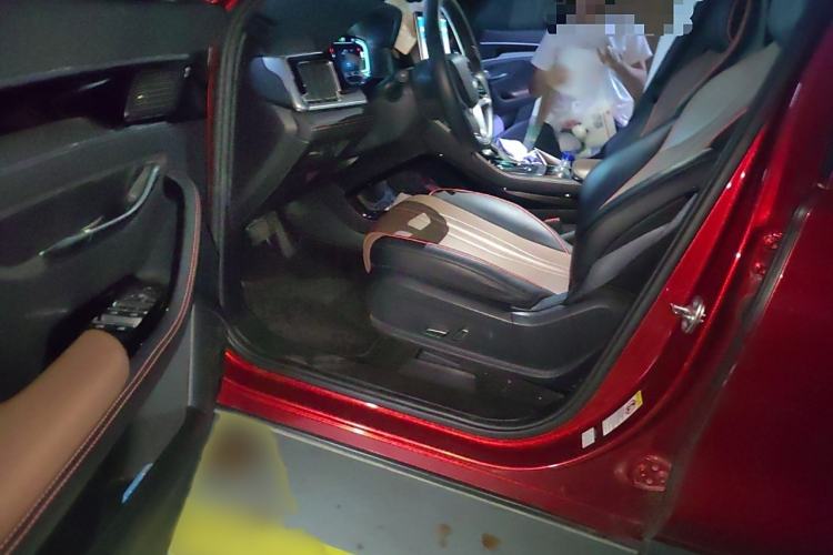 Used BYD Song PLUS 2020 1.5T Automatic Prestige Version Interior 3