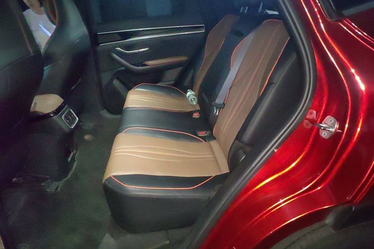Used BYD Song PLUS 2020 1.5T Automatic Prestige Version Interior 4