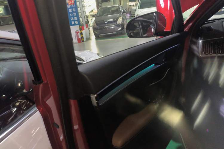 Used BYD Song PLUS 2020 1.5T Automatic Flagship Edition Left Front Door Interior