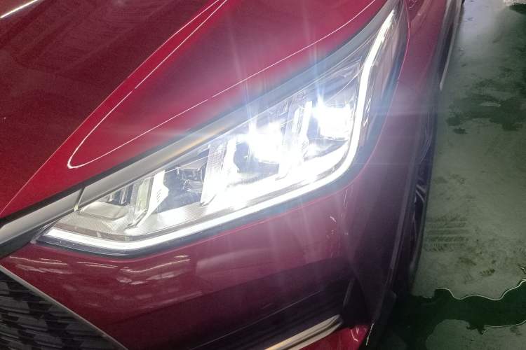 Used BYD Song PLUS 2020 1.5T Automatic Prestige Version Left Front Headlight