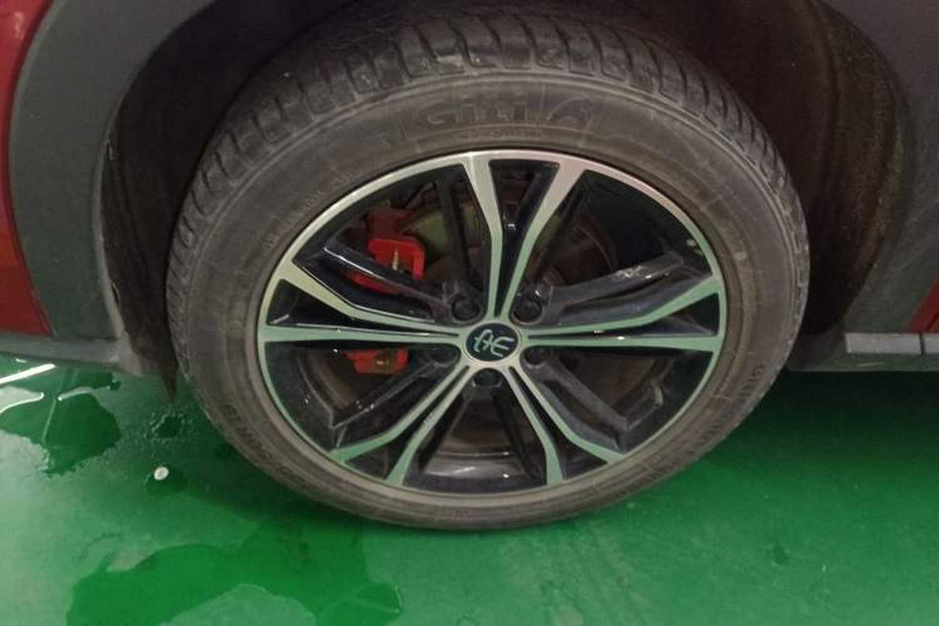 Used BYD Song PLUS 2020 1.5T Automatic Prestige Version Left Front Wheel Hub