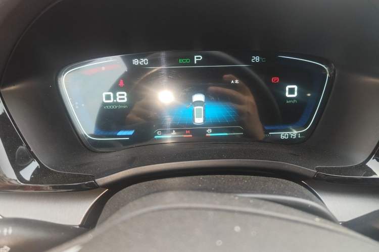 Used BYD Song PLUS 2020 1.5T Automatic Prestige Version Odometer Close Up