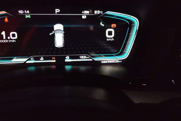 Used BYD Song PLUS 2020 1.5T Automatic Prestige Version Odometer Close Up
