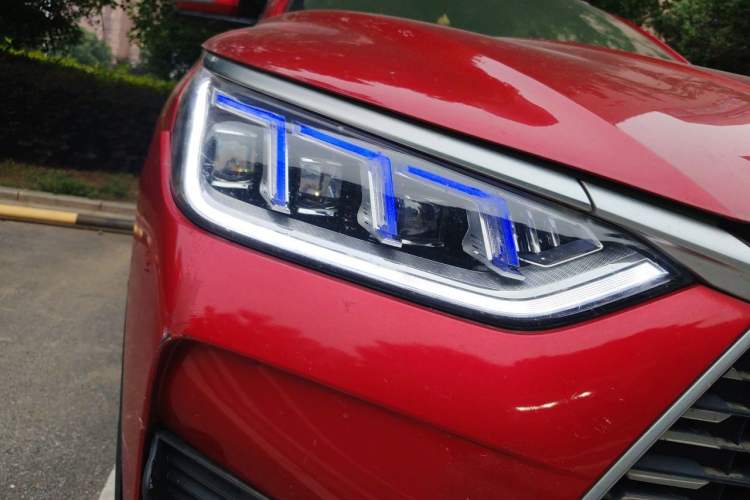 Used BYD Song PLUS 2020 1.5T Automatic Flagship Edition Right Front Headlight