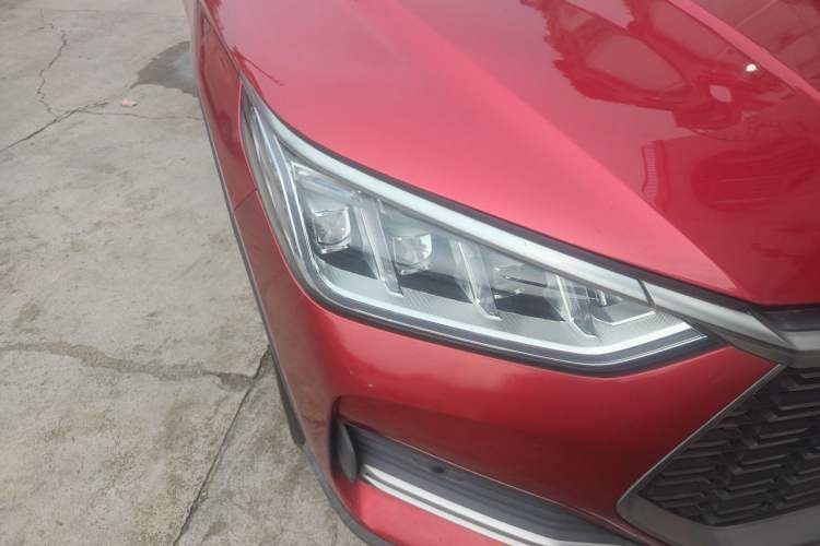 Used BYD Song PLUS 2020 1.5T Automatic Prestige Version Right Front Headlight