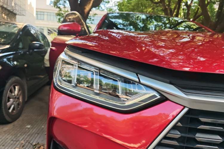 Used BYD Song PLUS 2020 1.5T Automatic Flagship Edition Right Front Headlight