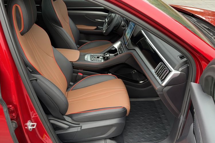 Used BYD Song PLUS 2020 1.5T Automatic Prestige Version Right Front Seat