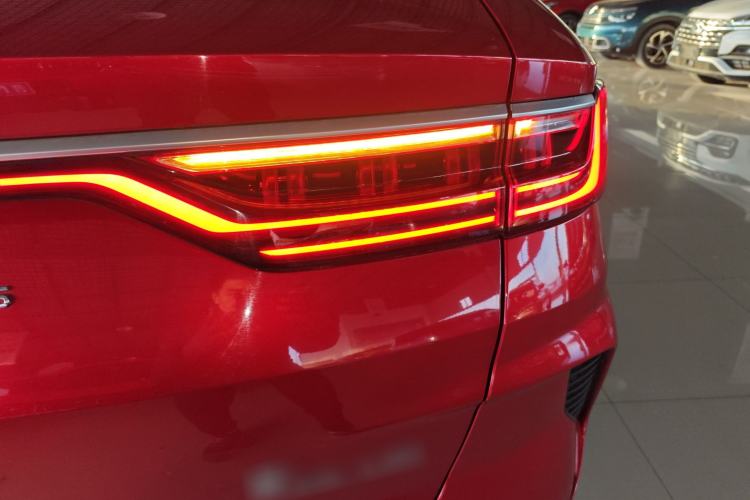 Used BYD Song PLUS 2020 1.5T Automatic Flagship Edition Right Rear Taillight