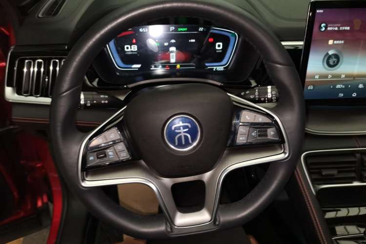 Used BYD Song PLUS 2020 1.5T Automatic Prestige Version Steering Wheel