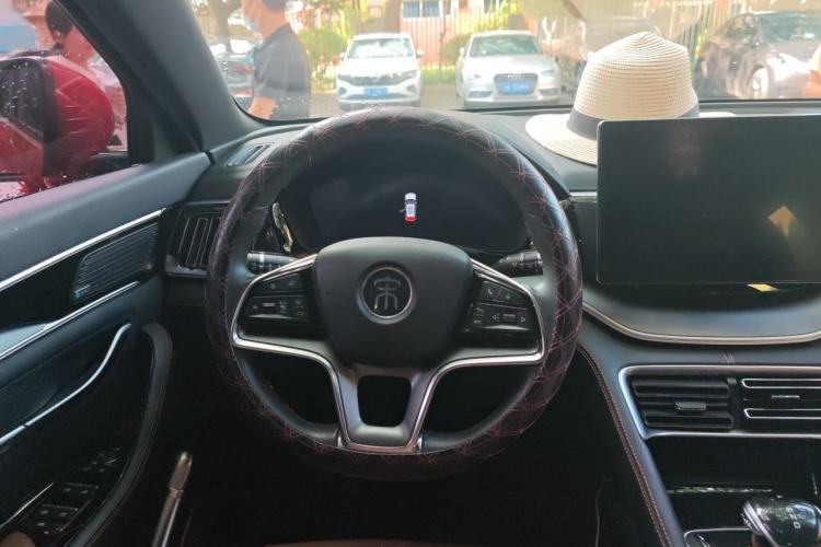 Used BYD Song PLUS 2020 1.5T Automatic Flagship Edition Steering Wheel