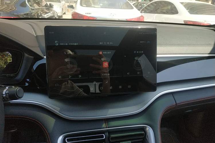 Used BYD Song PLUS 2020 1.5T Automatic Prestige Version Audio And AC Panel