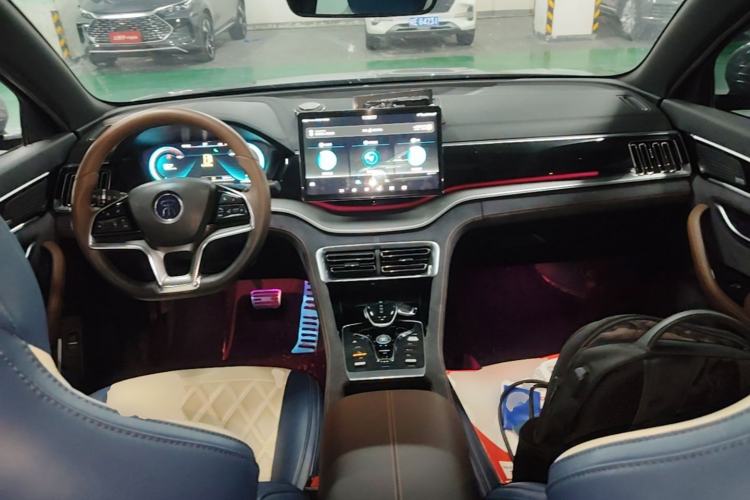 Used BYD Song PLUS 2020 1.5T Automatic Flagship PLUS Center Console