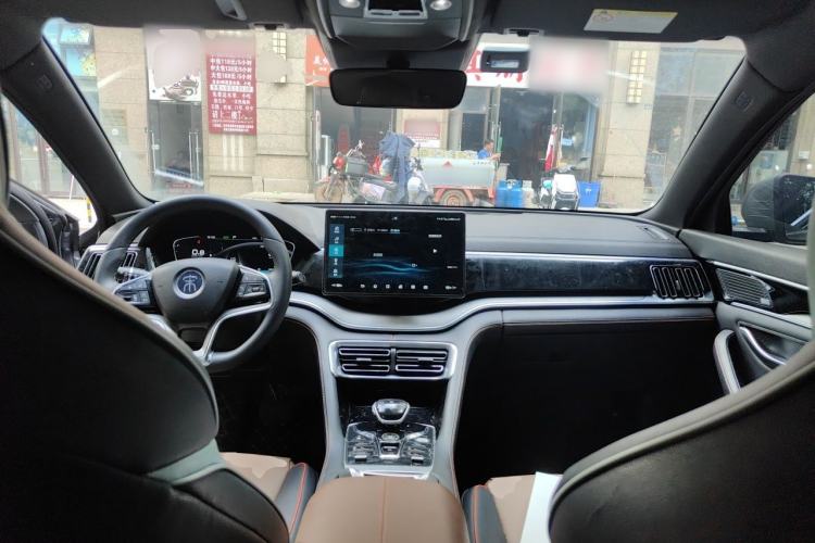 Used BYD Song PLUS 2020 1.5T Automatic Flagship Edition Center Console