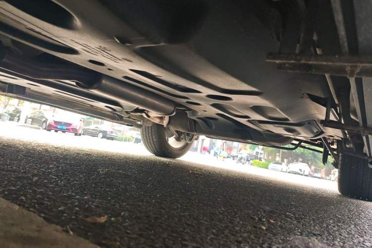 Used BYD Song PLUS 2020 1.5T Automatic Prestige Version Chassis Front Left