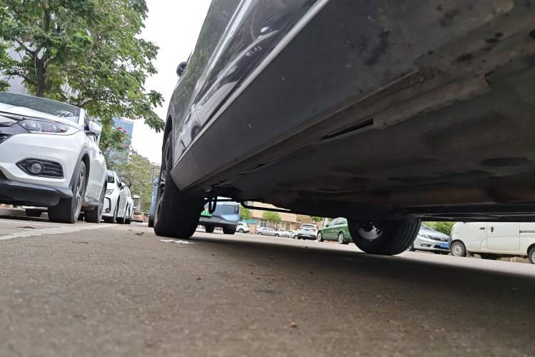 Used BYD Song PLUS 2020 1.5T Automatic Flagship Edition Chassis Front Right