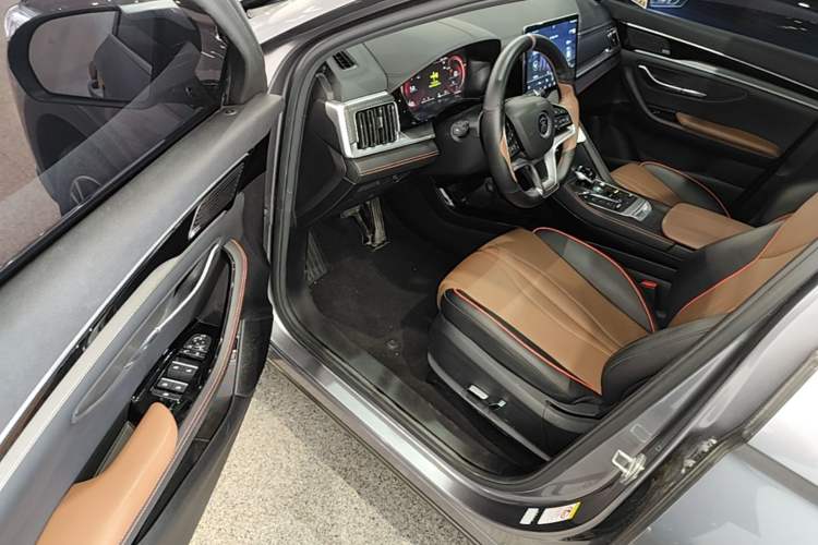 Used BYD Song PLUS 2020 1.5T Automatic Flagship Edition Driver Seat