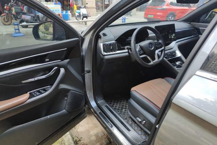 Used BYD Song PLUS 2020 1.5T Automatic Flagship Edition Driver Seat