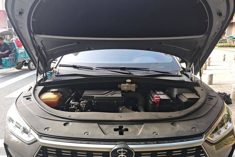 Used BYD Song PLUS 2020 1.5T Automatic Prestige Version Engine Bay