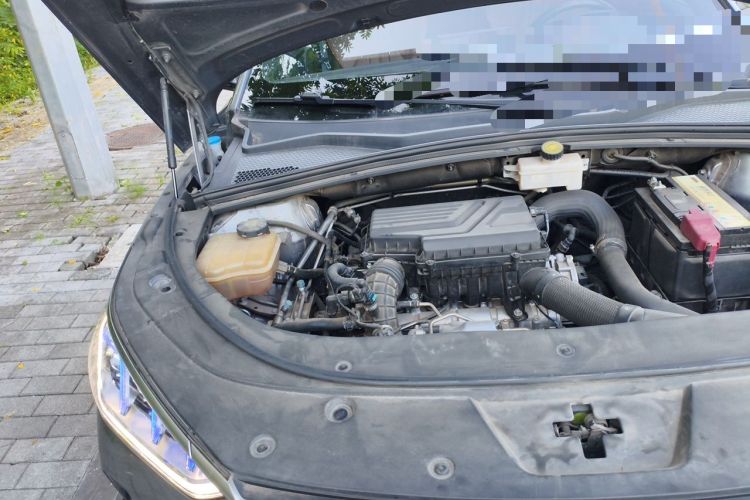 Used BYD Song PLUS 2020 1.5T Automatic Luxury Version Engine Bay Right