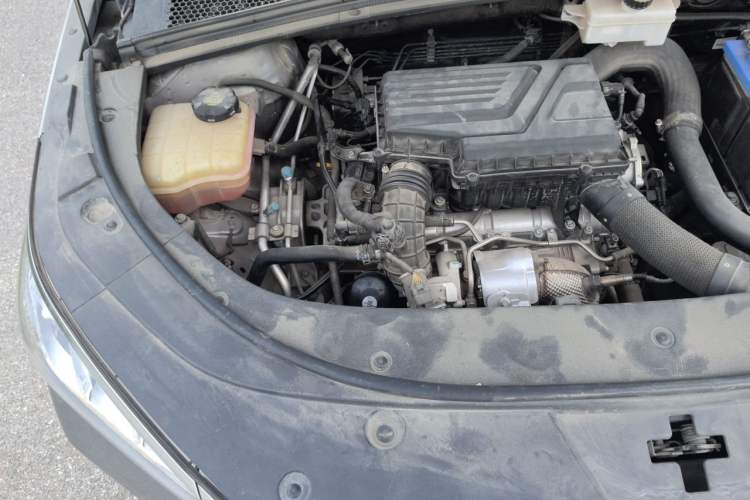 Used BYD Song PLUS 2020 1.5T Automatic Prestige Version Engine Bay Right