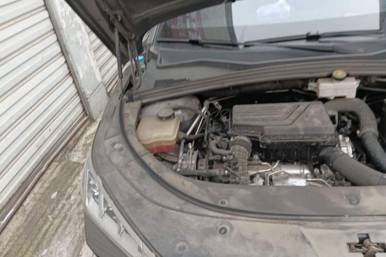 Used BYD Song PLUS 2020 1.5T Automatic Prestige Version Engine Bay Right
