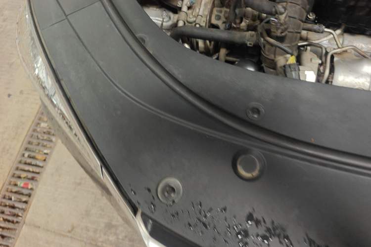 Used BYD Song PLUS 2020 1.5T Automatic Flagship Edition Engine Bay Right