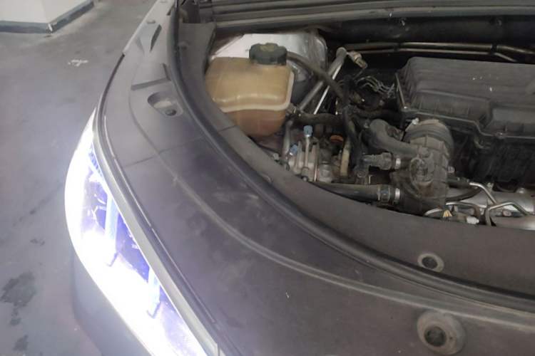 Used BYD Song PLUS 2020 1.5T Automatic Flagship PLUS Engine Bay Right