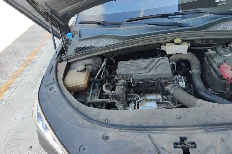 Used BYD Song PLUS 2020 1.5T Automatic Prestige Version Engine Bay Right