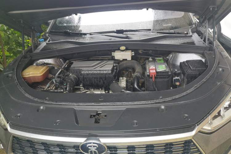 Used BYD Song PLUS 2020 1.5T Automatic Flagship PLUS Engine Bay