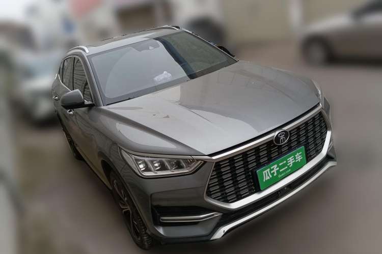 Used BYD Song PLUS 2020 1.5T Automatic Prestige Version Front Right 45 Deg