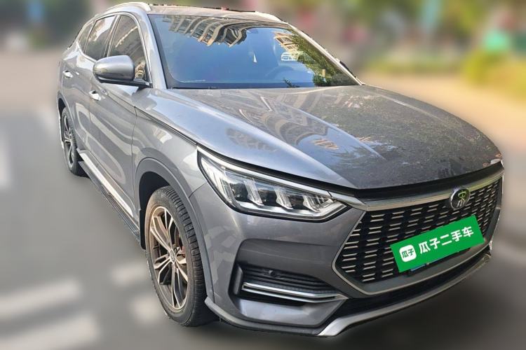 Used BYD Song PLUS 2020 1.5T Automatic Prestige Version Front Right 45 Deg