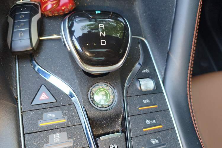 Used BYD Song PLUS 2020 1.5T Automatic Luxury Version Gear Lever