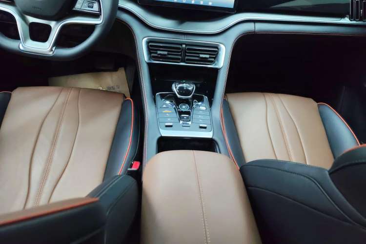 Used BYD Song PLUS 2020 1.5T Automatic Flagship Edition Gear Lever