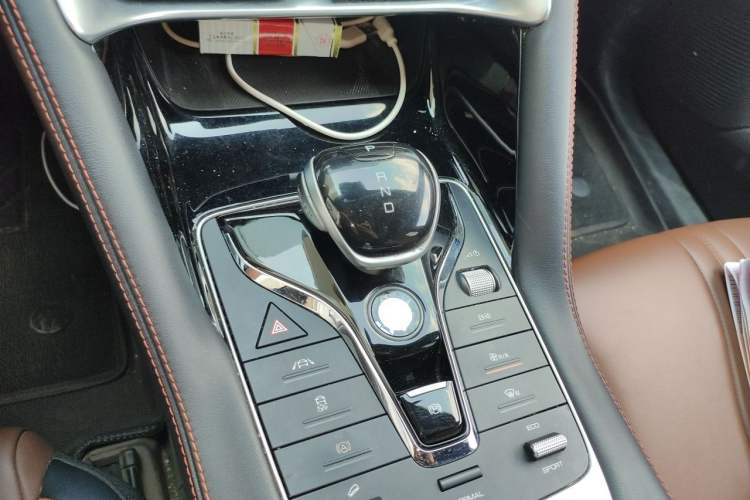 Used BYD Song PLUS 2020 1.5T Automatic Prestige Version Gear Lever