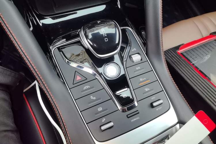 Used BYD Song PLUS 2020 1.5T Automatic Flagship Edition Gear Lever