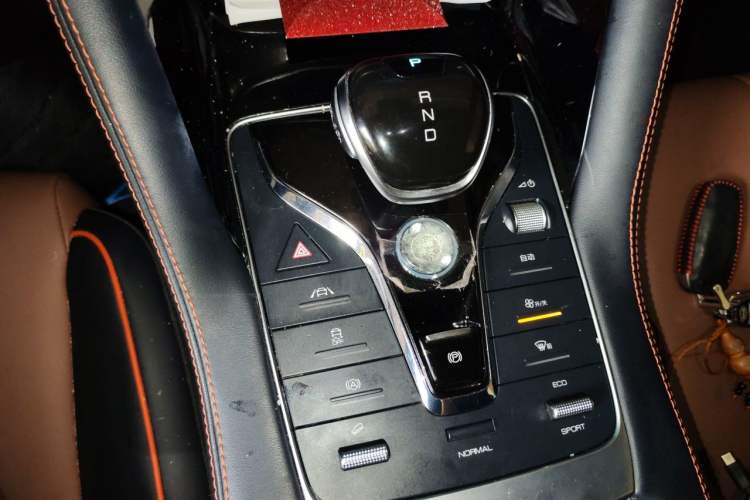 Used BYD Song PLUS 2020 1.5T Automatic Prestige Version Gear Lever