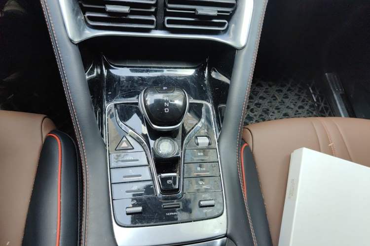 Used BYD Song PLUS 2020 1.5T Automatic Flagship Edition Gear Lever