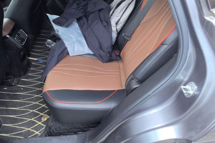 Used BYD Song PLUS 2020 1.5T Automatic Prestige Version Left Rear Seat