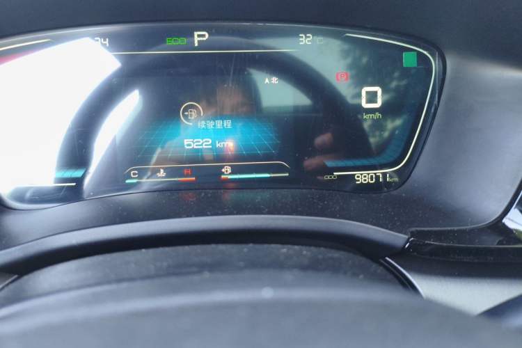 Used BYD Song PLUS 2020 1.5T Automatic Luxury Version Odometer Close Up