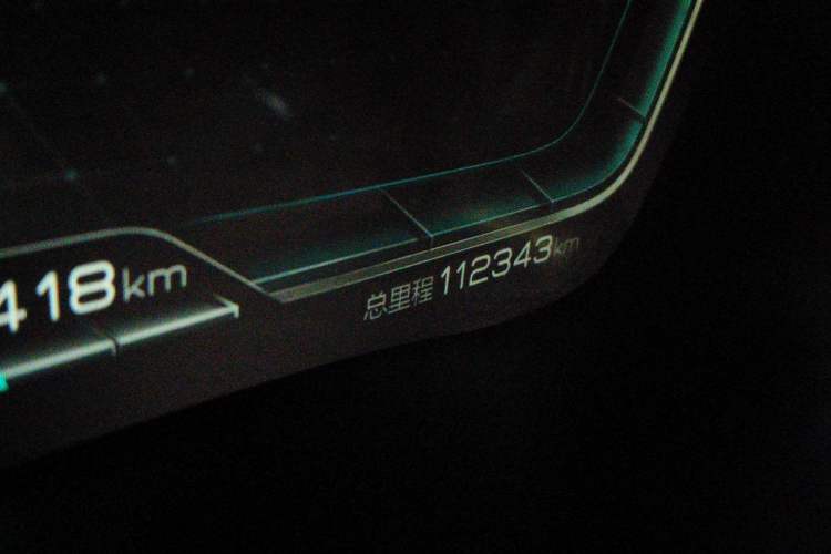 Used BYD Song PLUS 2020 1.5T Automatic Prestige Version Odometer Close Up