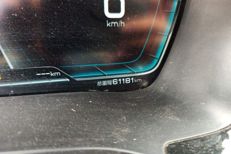 Used BYD Song PLUS 2020 1.5T Automatic Flagship PLUS Odometer Close Up