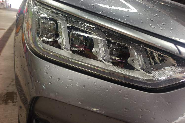 Used BYD Song PLUS 2020 1.5T Automatic Flagship Edition Right Front Headlight