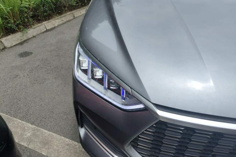 Used BYD Song PLUS 2020 1.5T Automatic Prestige Version Right Front Headlight