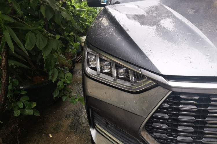 Used BYD Song PLUS 2020 1.5T Automatic Flagship PLUS Right Front Headlight