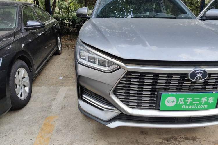 Used BYD Song PLUS 2020 1.5T Automatic Flagship Edition Right Front Headlight