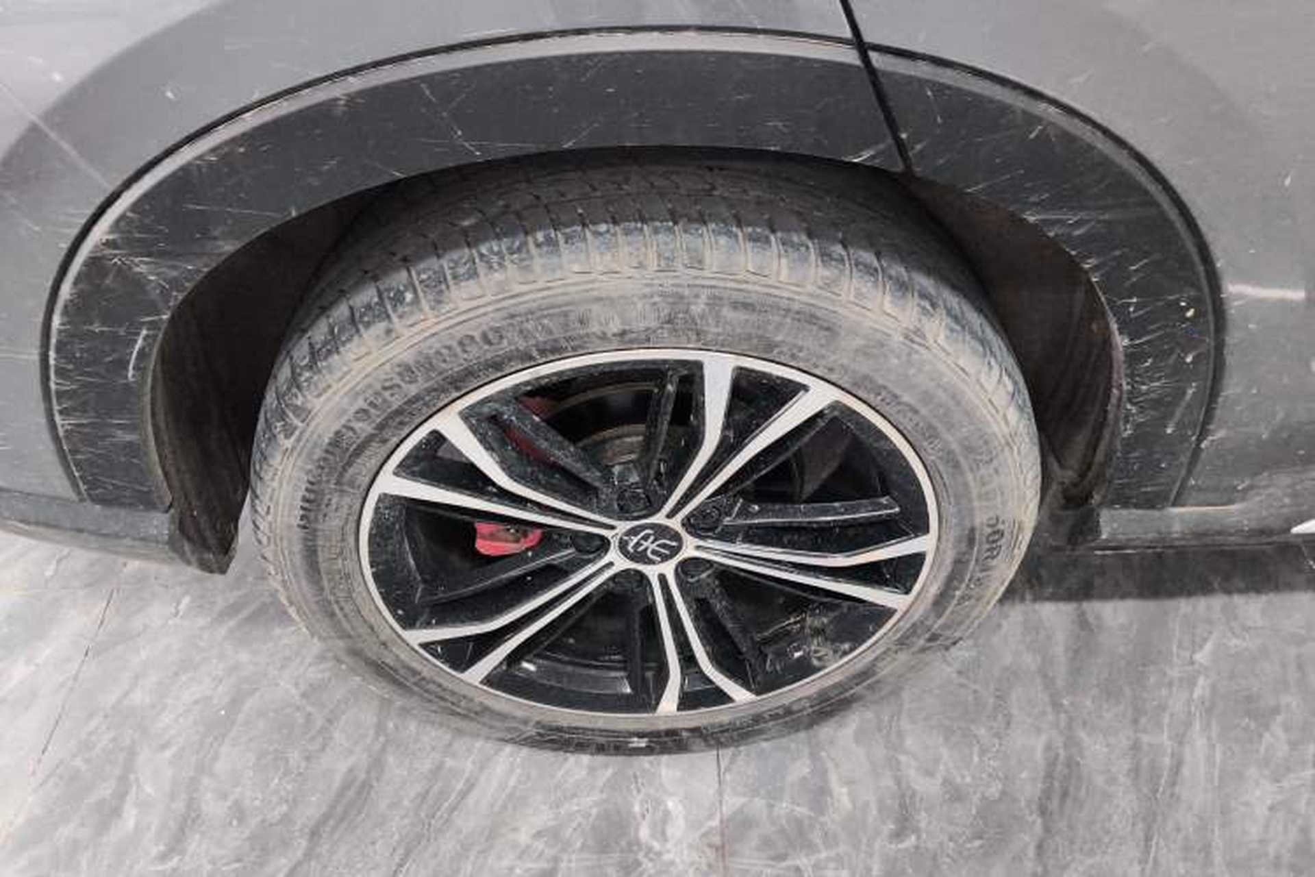 Used BYD Song PLUS 2020 1.5T Automatic Prestige Version Right Rear Wheel Hub