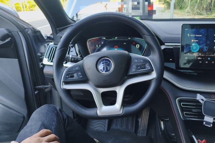 Used BYD Song PLUS 2020 1.5T Automatic Luxury Version Steering Wheel