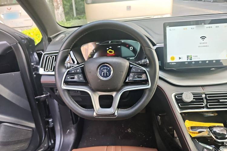 Used BYD Song PLUS 2020 1.5T Automatic Prestige Version Steering Wheel