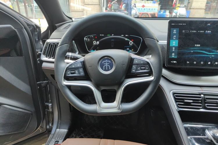 Used BYD Song PLUS 2020 1.5T Automatic Flagship Edition Steering Wheel